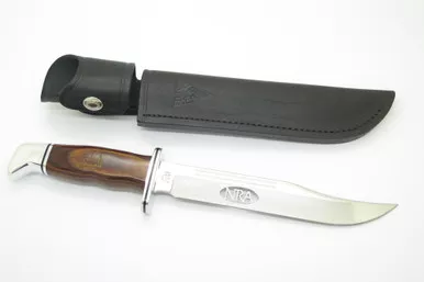 05 Idaho 07 NRA CJ & Sara Buck Signature 120 General Custom Limited Fixed Knife